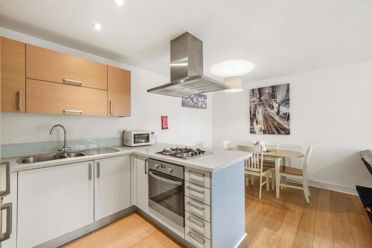 Luxnightzz - Two Bed - Close To North Station And Hospital كول شيستر المظهر الخارجي الصورة