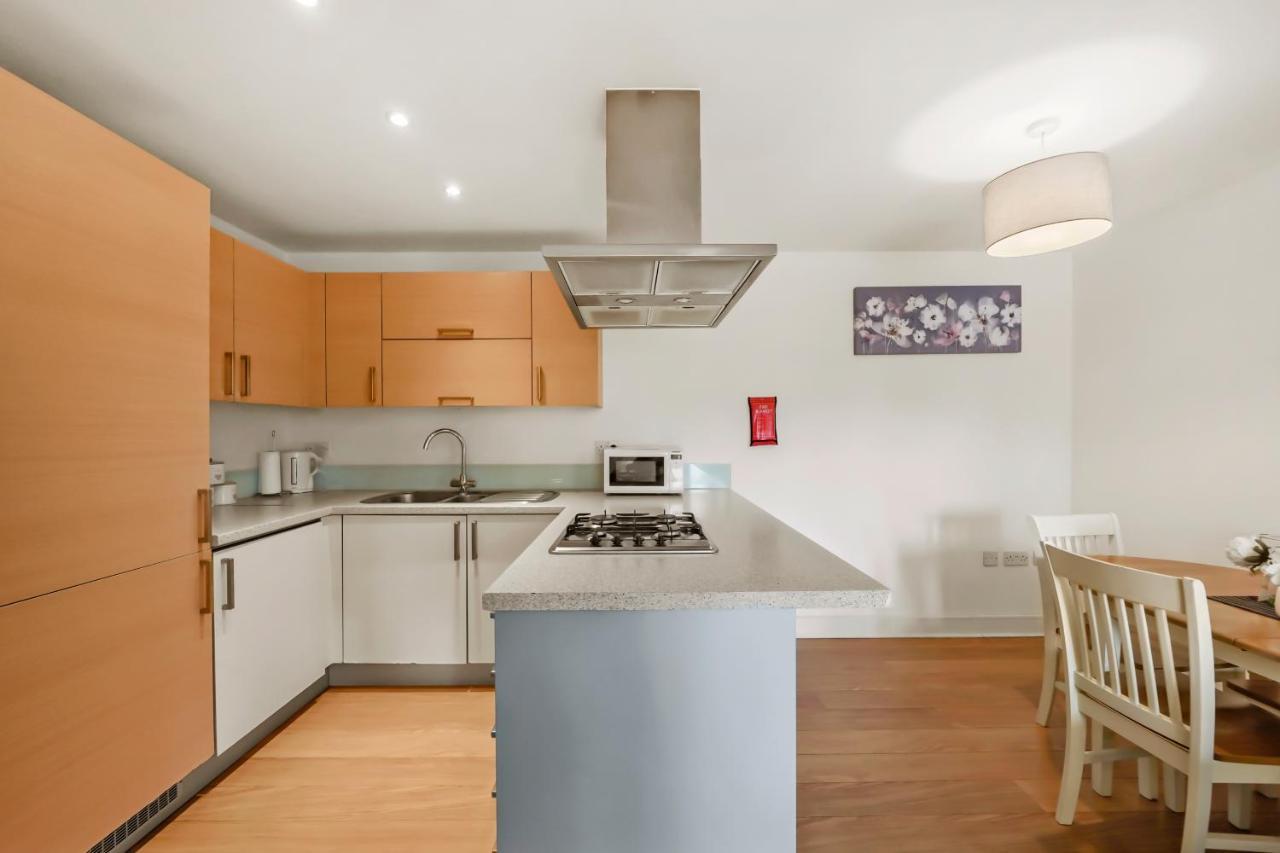 Luxnightzz - Two Bed - Close To North Station And Hospital كول شيستر المظهر الخارجي الصورة