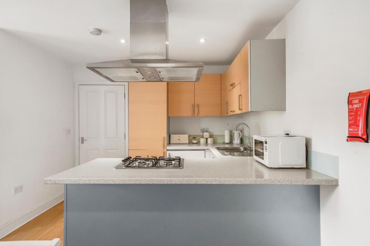 Luxnightzz - Two Bed - Close To North Station And Hospital كول شيستر المظهر الخارجي الصورة